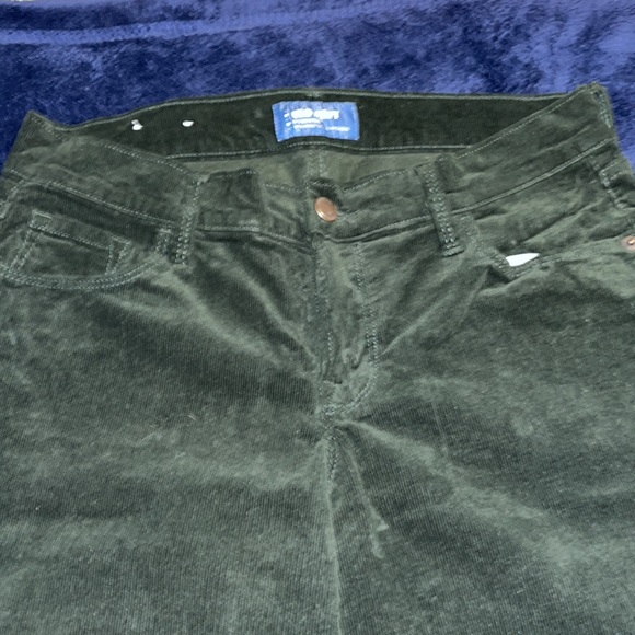 Old Navy Rockstar Mid-Rise Corduroy Pants - Picture 3 of 4